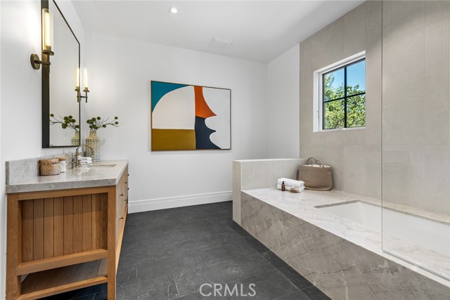 Detail Gallery Image 34 of 57 For 24044 Long Valley Rd, Hidden Hills,  CA 91302 - 7 Beds | 7/2 Baths