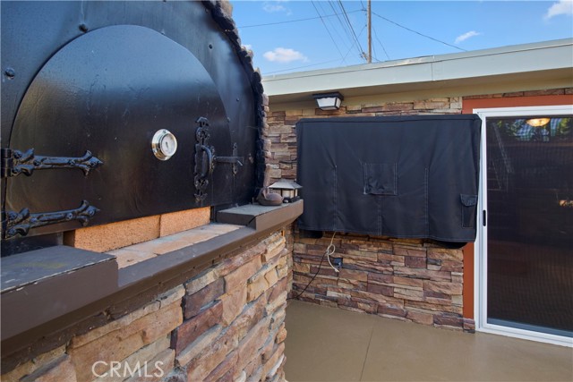 Image 37 of 46 For 2425 Heather Avenue