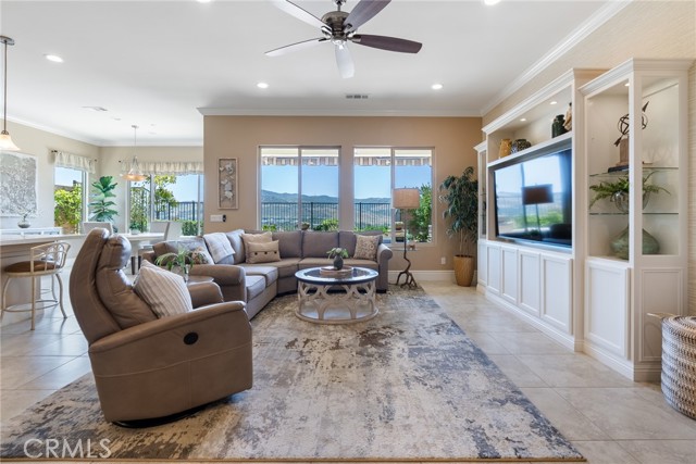 14 Garza, Rancho Mission Viejo CA: https://media.crmls.org/medias/60f75b78-edb6-4526-8684-b1dbab3f9a7f.jpg