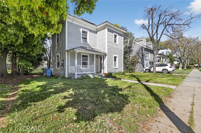 Detail Gallery Image 3 of 30 For 2090 Wilcox, Oroville,  CA 95966 - 3 Beds | 2 Baths