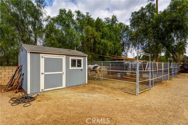 Detail Gallery Image 30 of 41 For 2354 Corydon, Norco,  CA 92860 - 4 Beds | 2 Baths