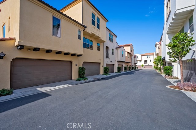 Detail Gallery Image 46 of 62 For 112 Trailing Comet, Irvine,  CA 92618 - 2 Beds | 2/1 Baths