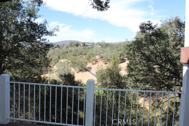 20995 Powder Horn Road, Hidden Valley Lake CA: https://media.crmls.org/medias/60f949ae-40b0-4c53-b9b1-9c4d22beb369.jpg