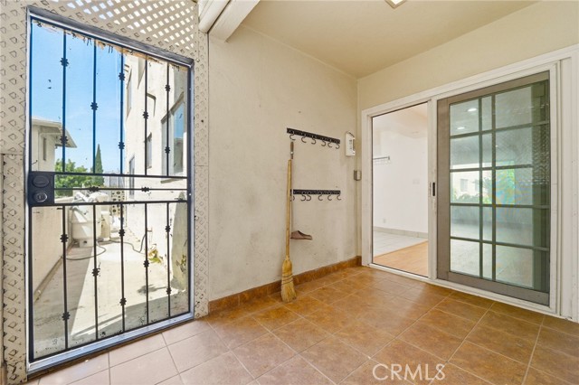 Detail Gallery Image 23 of 28 For 330 N Howard St #108,  Glendale,  CA 91206 - 2 Beds | 2 Baths