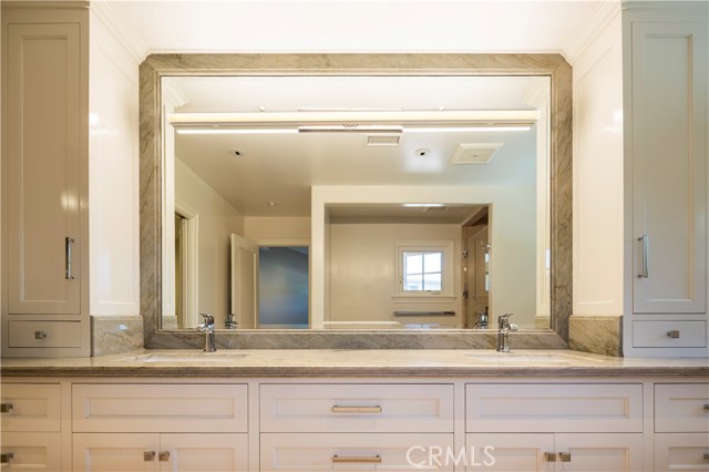 38 Fairway Drive, Manhattan Beach CA: https://media.crmls.org/medias/60f9bb0a-38b7-4b67-8ff4-9851167badcb.jpg