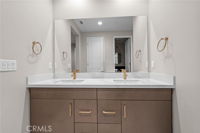 Image 37 of 60 For 431 Daniella Way