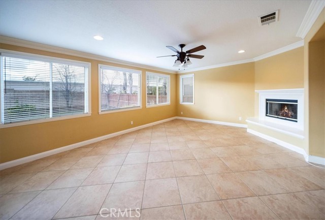 Detail Gallery Image 14 of 52 For 36071 Horseshoe Ct, Wildomar,  CA 92595 - 5 Beds | 3 Baths