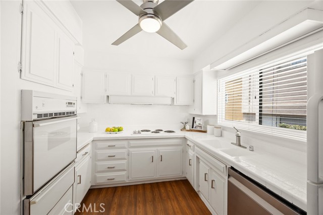 Detail Gallery Image 14 of 43 For 591 Fairview Ave, Arcadia,  CA 91007 - 2 Beds | 2 Baths