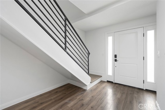 805 S Plymouth Place, Anaheim CA: https://media.crmls.org/medias/60fb8418-dcd6-477c-b44b-be512a82f784.jpg