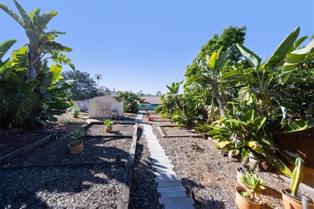 Detail Gallery Image 49 of 51 For 2995 Blackwell, Vista,  CA 92084 - 3 Beds | 2 Baths