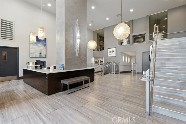 400 W Ocean Boulevard, Long Beach CA: https://media.crmls.org/medias/60fc766f-c57b-4c14-a9b6-fd642f31889e.jpg