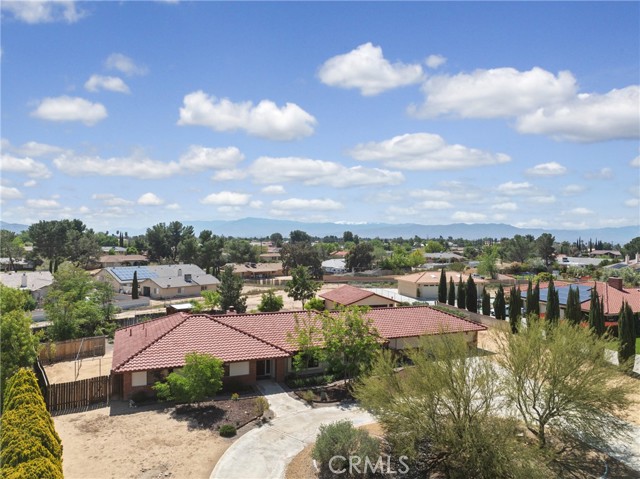 Detail Gallery Image 4 of 55 For 14685 Genesee Rd, Apple Valley,  CA 92307 - 3 Beds | 2/2 Baths