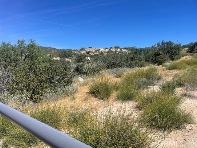 33 Sweetbush, Anza CA: https://media.crmls.org/medias/60fd2385-4956-4b75-a40c-2d49b0c3642d.jpg