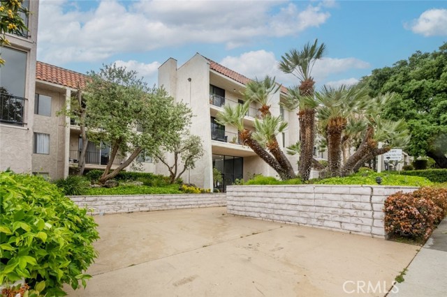 1401 Valley View Road, 225 photo 2