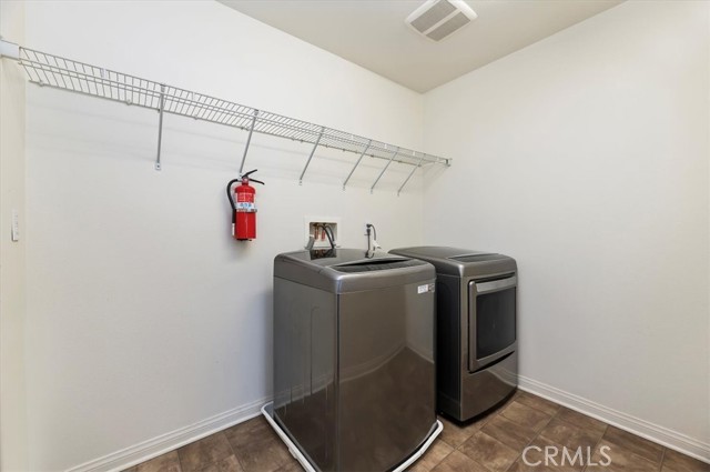 Detail Gallery Image 25 of 38 For 20583 Spring, Riverside,  CA 92507 - 5 Beds | 3/1 Baths