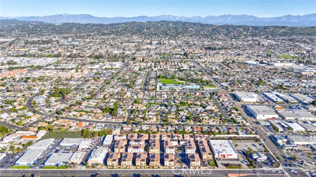 Detail Gallery Image 47 of 47 For 300 Vista Dr #94,  La Habra,  CA 90631 - 3 Beds | 2/1 Baths