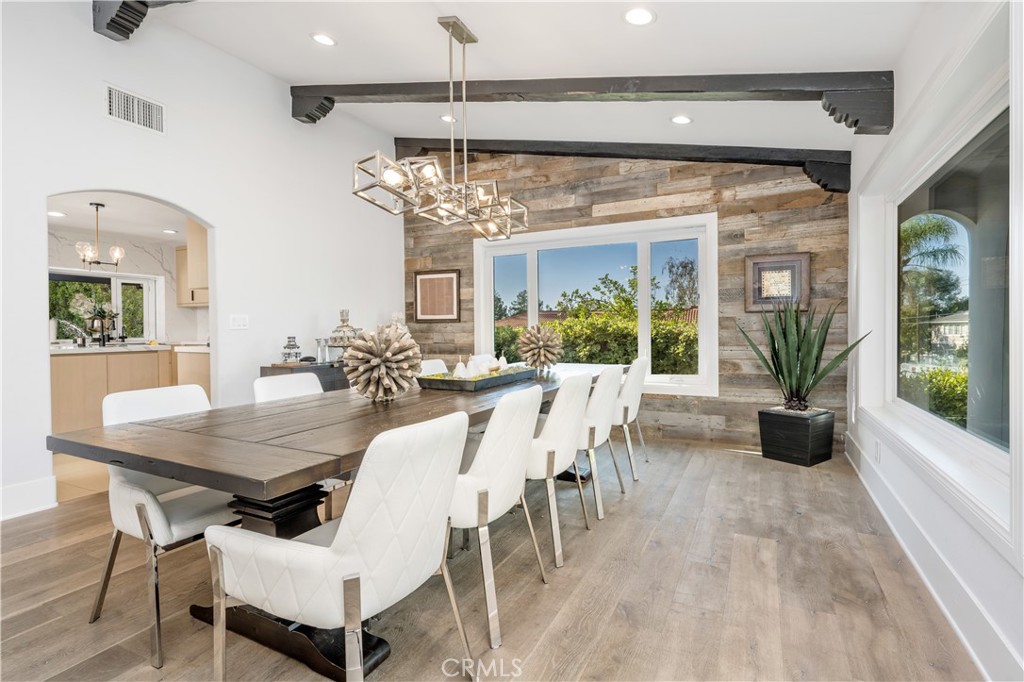 MLS #SR25275216 image #8