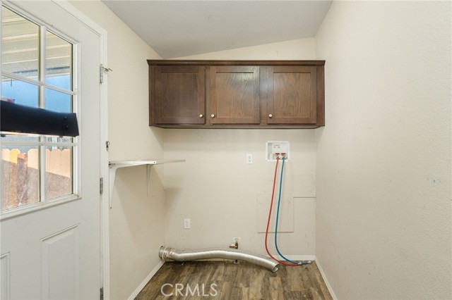 Detail Gallery Image 9 of 18 For 5800 Hamner #156,  Corona,  CA 91752 - 3 Beds | 2 Baths