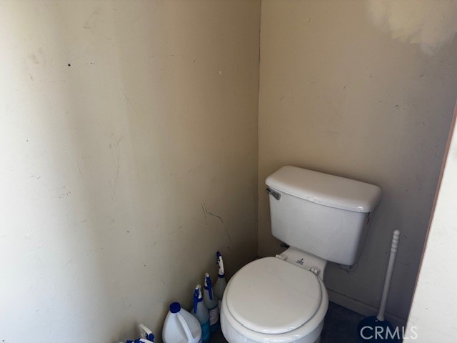 https://media.crmls.org/medias/6100268e-ffd5-41d9-ad6c-2bf8df284d0a.jpg?preset=X-Large