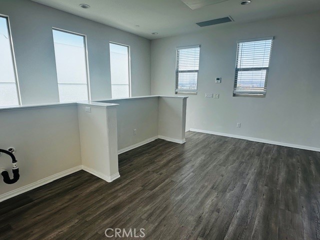 140 Spectacle, Irvine CA: https://media.crmls.org/medias/61011eda-06dd-445e-8777-9c4bdf388a1f.jpg