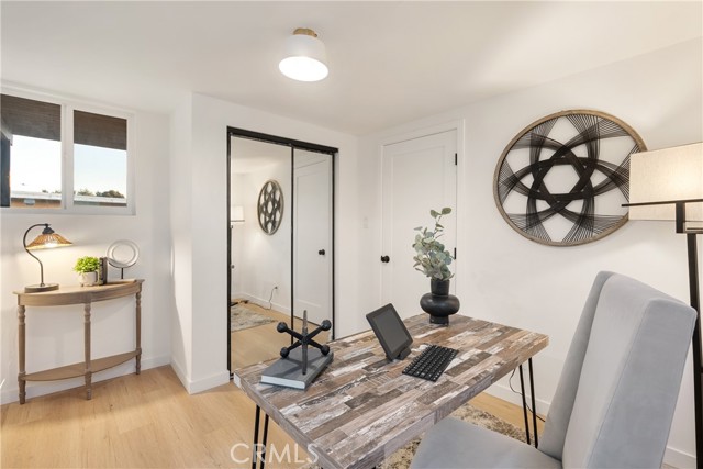 Detail Gallery Image 29 of 32 For 20110 Flallon, Lakewood,  CA 90715 - 4 Beds | 2 Baths