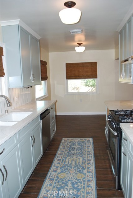 2498 Kellogg Park Dr, Pomona, CA 91768 photo 40