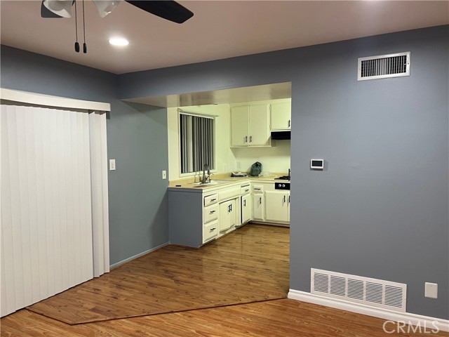 Detail Gallery Image 6 of 8 For 1109 Finegrove, Hacienda Heights,  CA 91745 - 3 Beds | 2 Baths