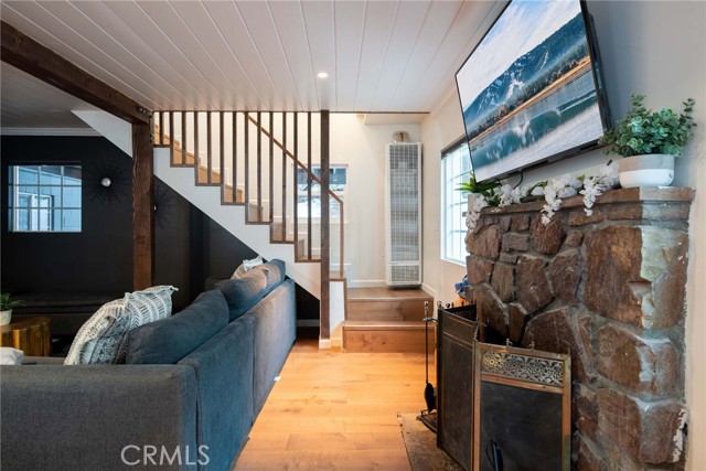 Detail Gallery Image 25 of 52 For 801 Cameron Dr, Big Bear Lake,  CA 92315 - 3 Beds | 2 Baths