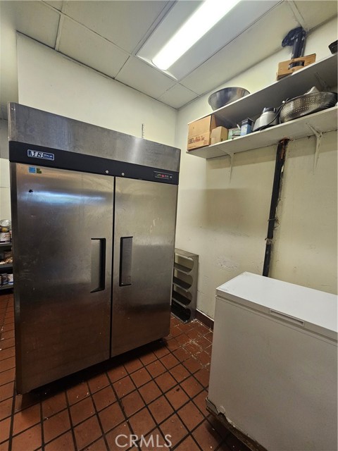1445 Colorado E Boulevard, Pasadena CA: https://media.crmls.org/medias/610270d9-d4d5-42f8-9ea2-d95258a5d5a9.jpg