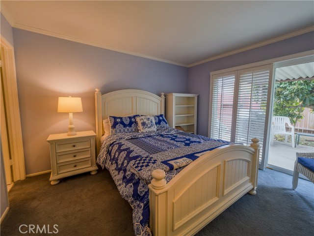 997 Stanford Drive photo 6