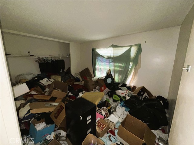 Detail Gallery Image 7 of 11 For 2133 Cochran St, Simi Valley,  CA 93065 - 3 Beds | 2 Baths