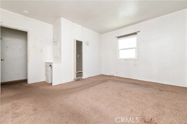 329 N Bushnell Avenue, Alhambra CA: https://media.crmls.org/medias/61033a13-e1dd-4222-a7c2-c6c7e9f221e7.jpg