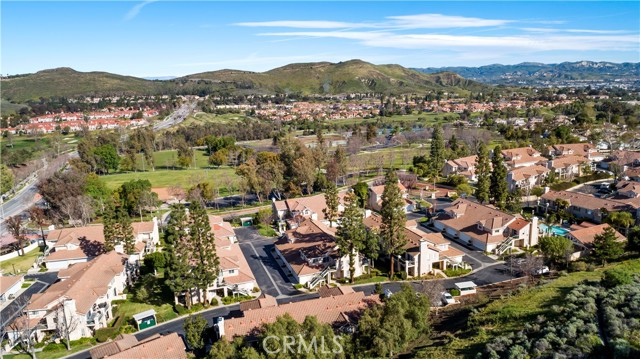 Detail Gallery Image 23 of 26 For 272 Fieldstone Way a,  Simi Valley,  CA 93065 - 2 Beds | 2 Baths