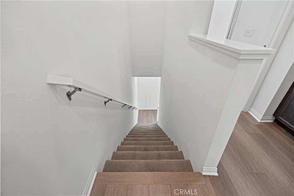https://media.crmls.org/medias/6104f03c-3ea7-476a-b6d0-e41a1affb0b0.jpg?preset=X-Large