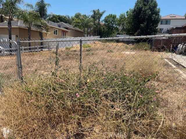 Detail Gallery Image 3 of 11 For 14465 Rock Pl, Riverside,  CA 92503 - – Beds | – Baths