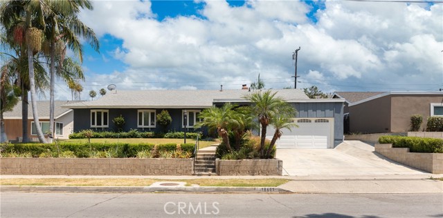 Detail Gallery Image 1 of 13 For 18601 Oriente Dr, Yorba Linda,  CA 92886 - 3 Beds | 2 Baths