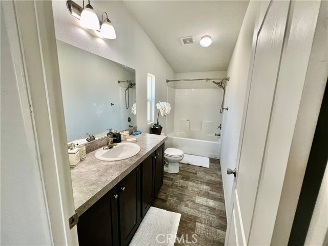 Detail Gallery Image 14 of 33 For 3000 S Chester Ave #48,  Bakersfield,  CA 93304 - 3 Beds | 2 Baths