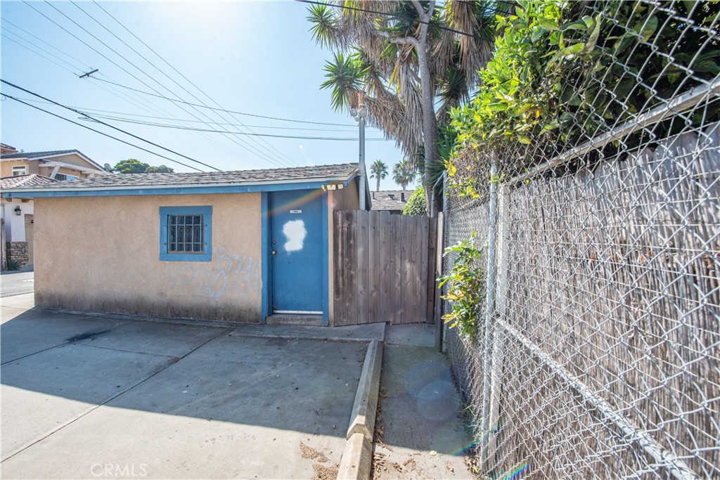 110 Freeman Street - photo 15