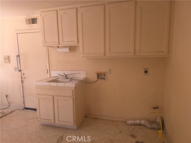 35075 Firecat Road, Hemet CA: https://media.crmls.org/medias/610820a1-4952-493c-b73c-8af2a71f7ce3.jpg