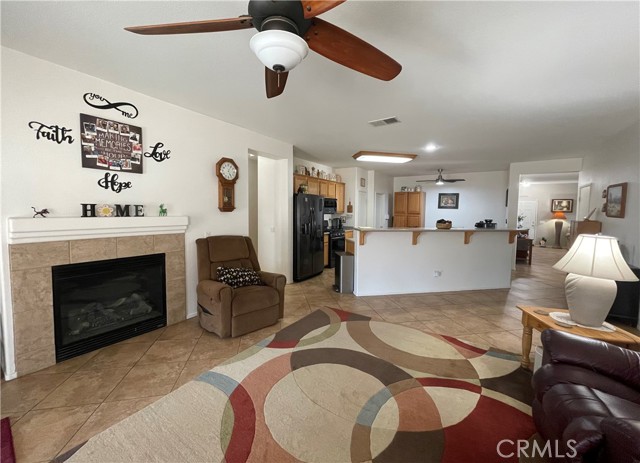 24967 Volga Street, Hemet CA: https://media.crmls.org/medias/610882b4-f042-458a-9d87-ccccc9a4b71a.jpg