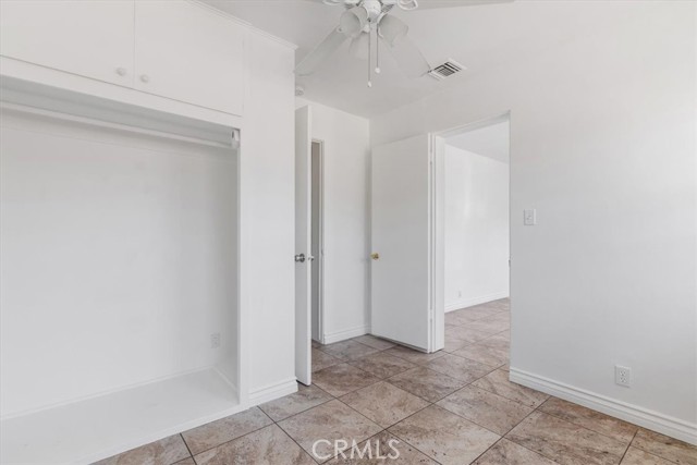 18713 Vanowen Street, Reseda CA: https://media.crmls.org/medias/6109707c-7a73-4504-9ac3-eb6577e58d65.jpg