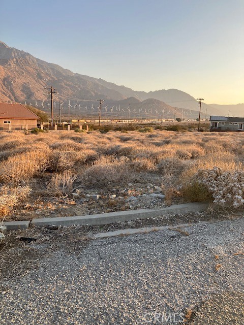 13356 Fremontia Road, Whitewater CA: https://media.crmls.org/medias/610ac8c0-2907-4b47-bd70-56bc6520539d.jpg