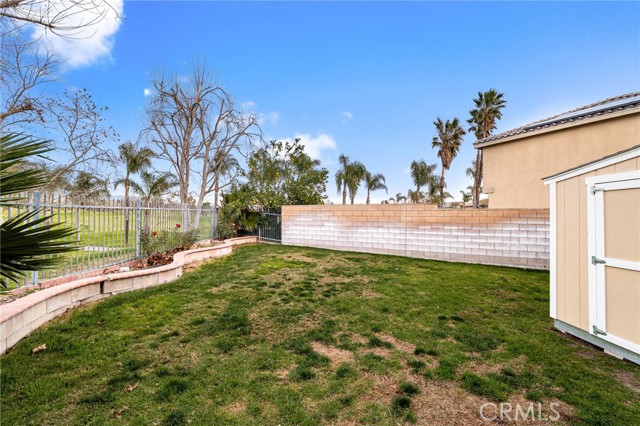 Detail Gallery Image 37 of 52 For 16422 Empire Lakes Ct, Fontana,  CA 92336 - 4 Beds | 2/1 Baths