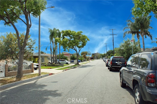 Detail Gallery Image 33 of 36 For 3724 W 105th St, Inglewood,  CA 90303 - 2 Beds | 2 Baths