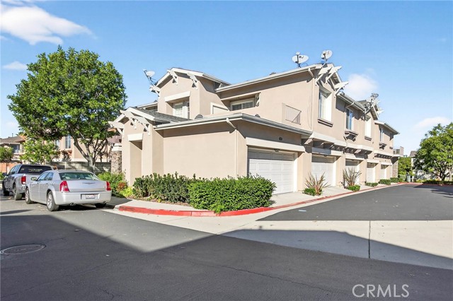 Detail Gallery Image 27 of 39 For 17809 Ash Ct, Carson,  CA 90746 - 2 Beds | 2 Baths