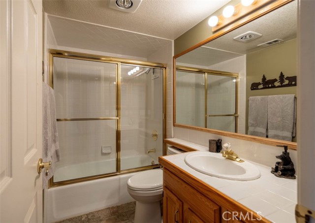 Detail Gallery Image 37 of 45 For 43065 Goldmine Woods Ln, Big Bear Lake,  CA 92315 - 2 Beds | 2/1 Baths