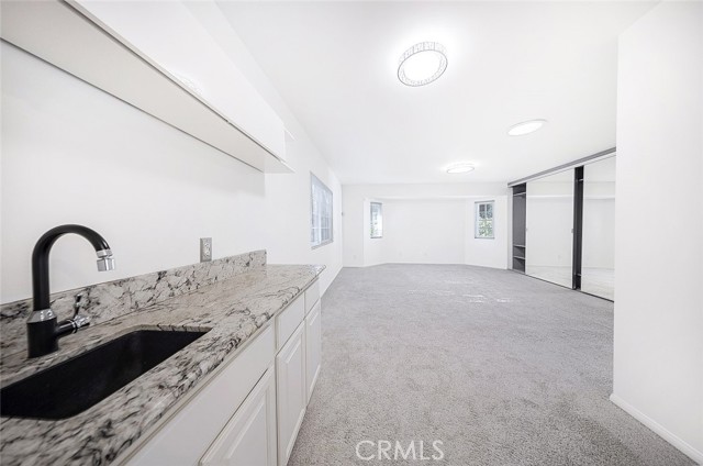 Detail Gallery Image 23 of 52 For 2255 E Chevy Chase Dr, Glendale,  CA 91206 - 4 Beds | 3 Baths