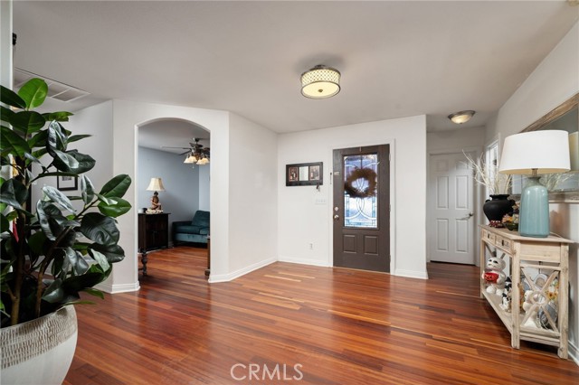 7575 Rancho Road, Wrightwood CA: https://media.crmls.org/medias/610e9405-671b-42b0-8344-162fdf7005bc.jpg
