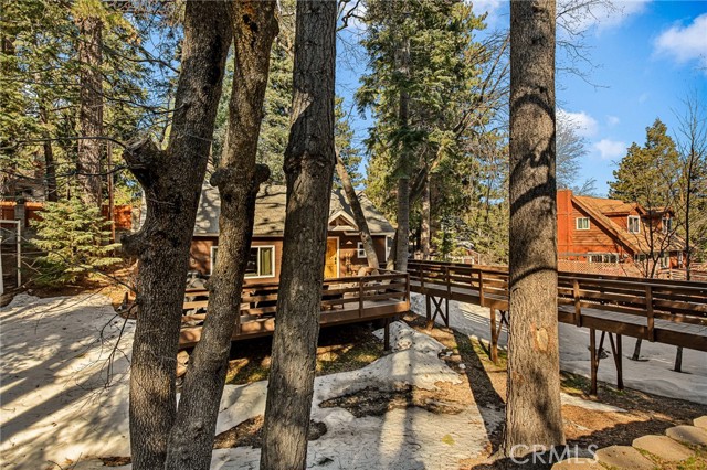 Detail Gallery Image 27 of 29 For 32135 West Dr, Running Springs,  CA 92382 - 2 Beds | 2 Baths