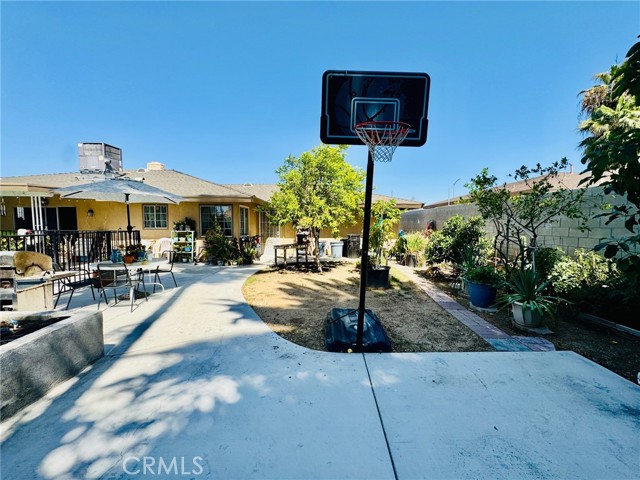 Detail Gallery Image 26 of 32 For 3208 Sunview Dr, Bakersfield,  CA 93306 - 3 Beds | 2 Baths